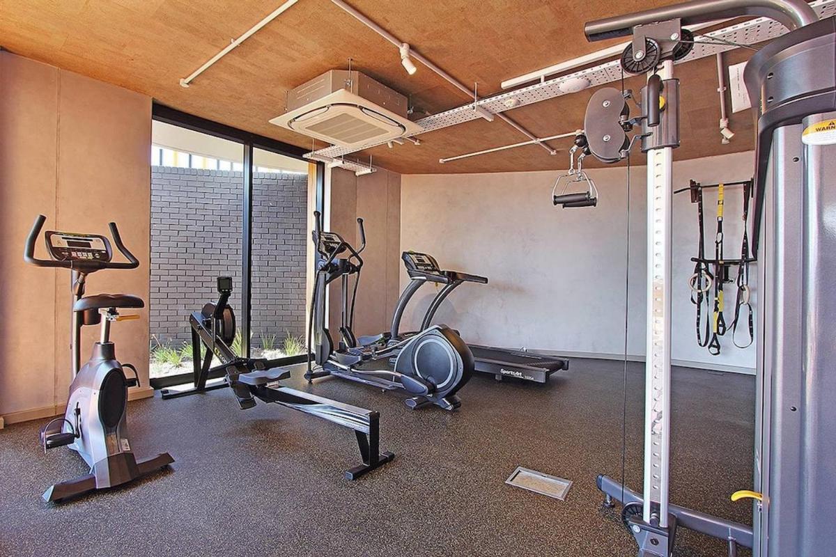 Ferienwohnung Urban Chic Wex1 Mountain Views Pool Entertainment Kapstadt Exterior foto